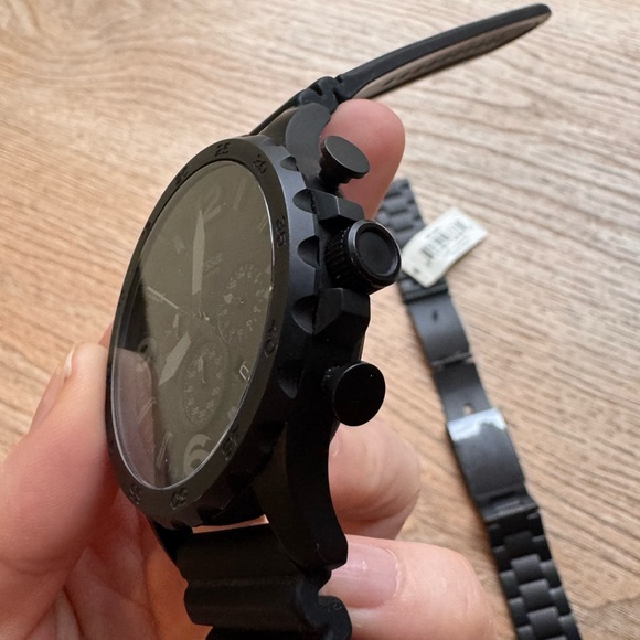 🎁Fossil Mens Matte Black Chronograph Watch - Picture 7 of 10